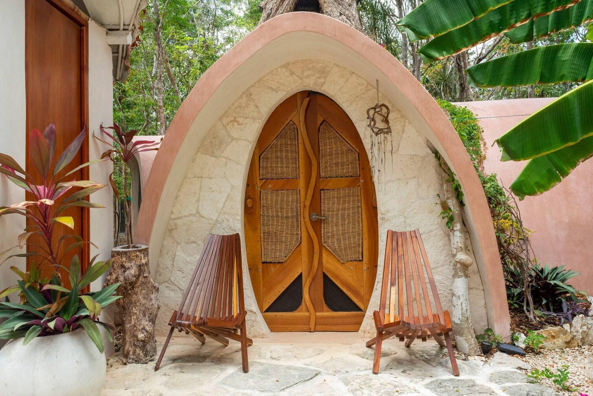 Varios Room-unique Jungle Dome Ik