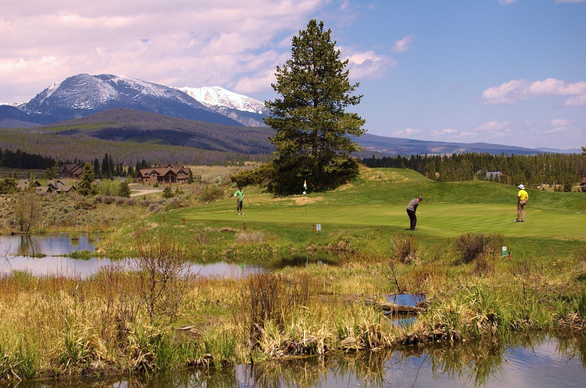 Campo de Golf Hotel Alpenrock Breckenridge, Curio Collection by Hilton