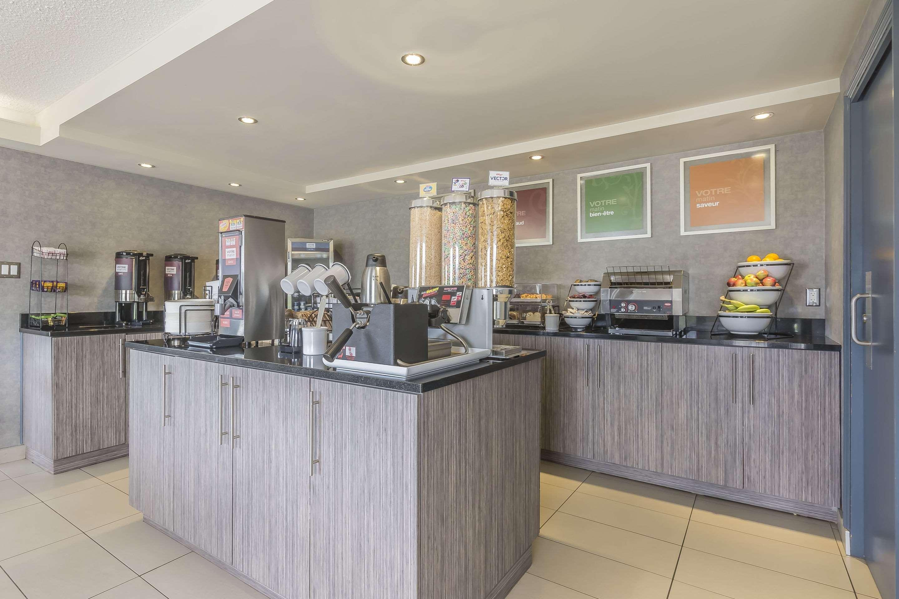 Restaurant Comfort Inn Levis