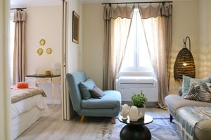 Alquiler Vacacional - Charming french style in Old Town, renovated, A/C