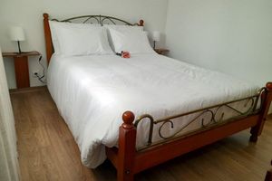 Alquiler Vacacional - Casa com 2 quartos, cozinha equipada, com terraço e churrasqueira