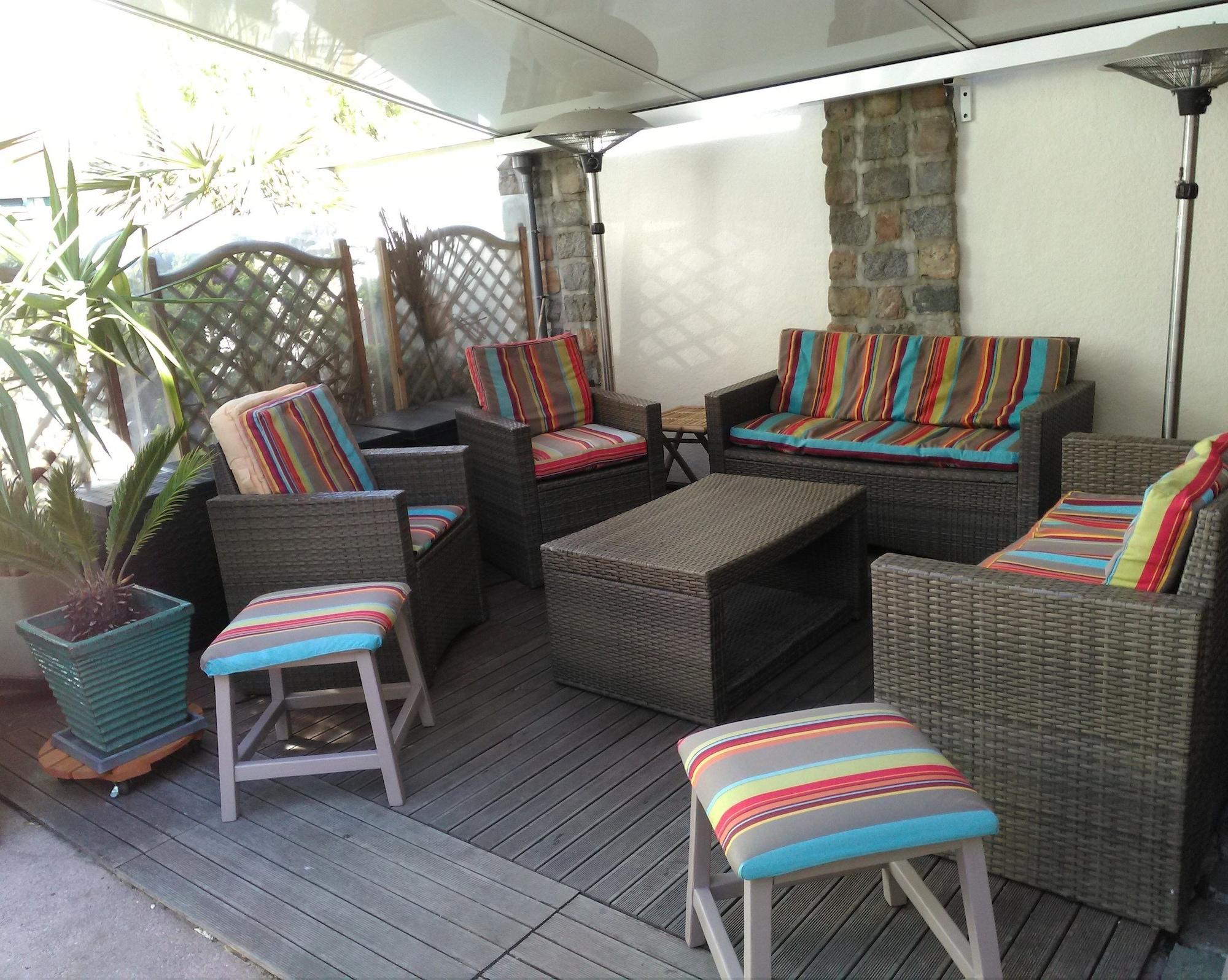 Vista Exterior Le Clos Robinson