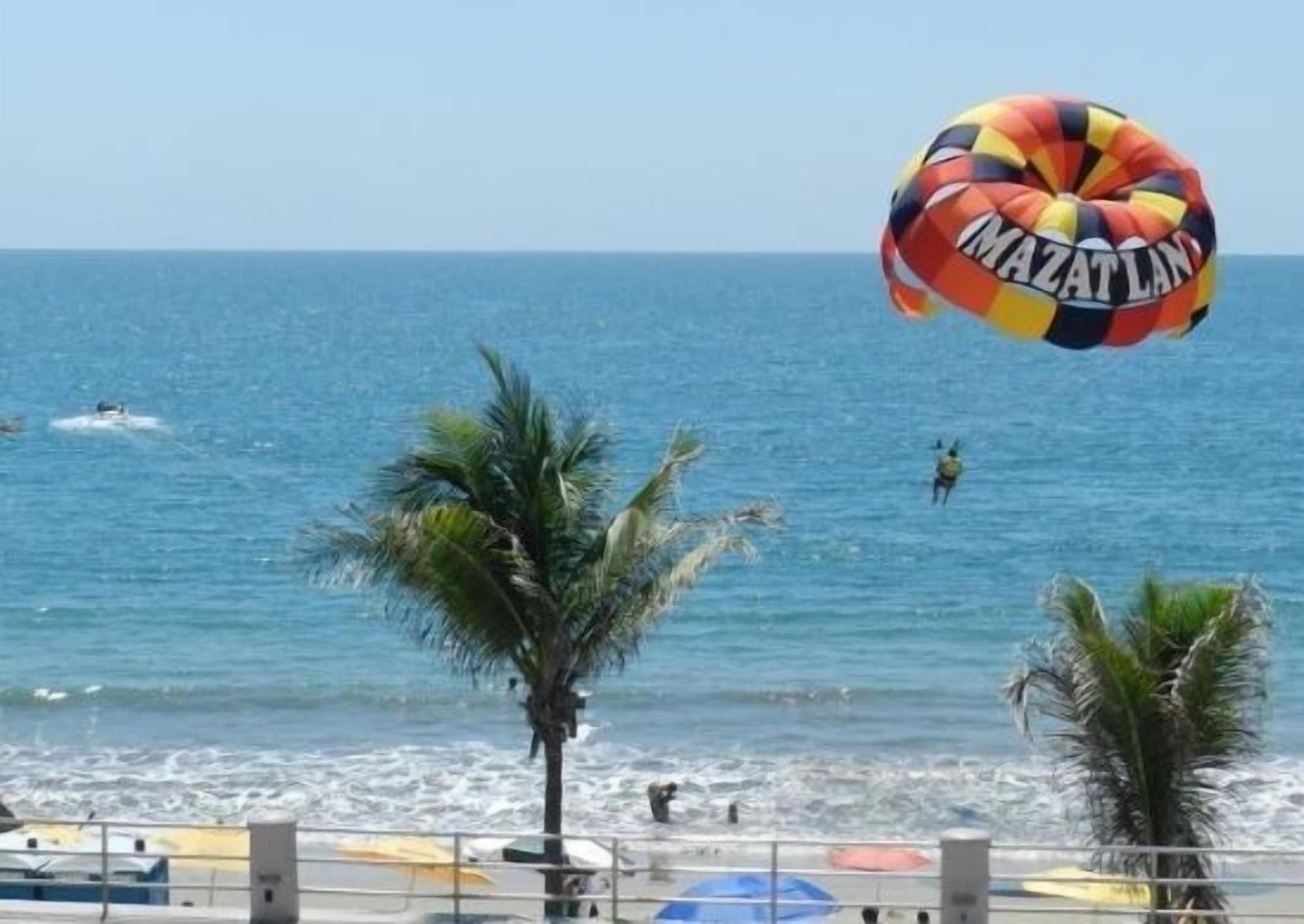 Playa Condo Ari 620