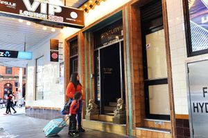 Alojamiento - The Capsule Hotel - Hostel