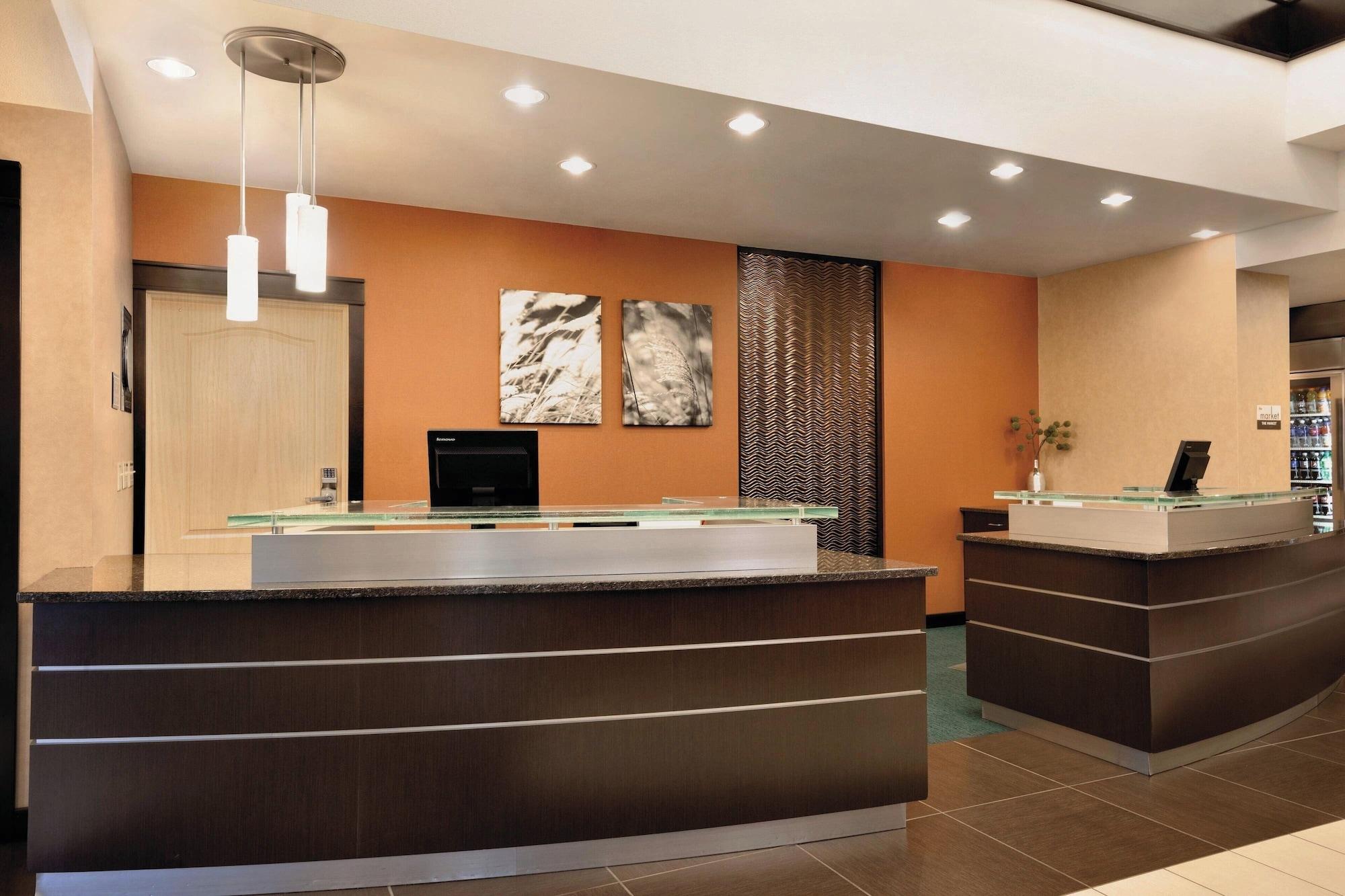 Vista Lobby Residence Inn Bismarck North