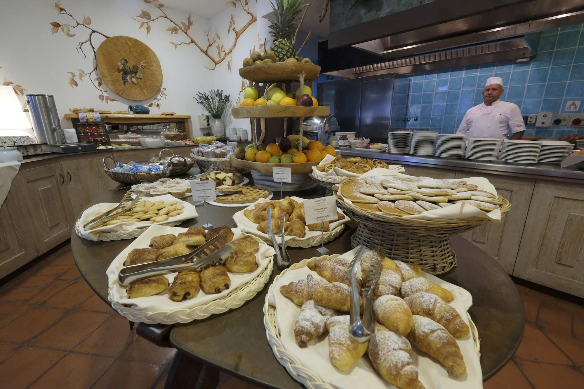 Restaurant Residence Baia Caddinas