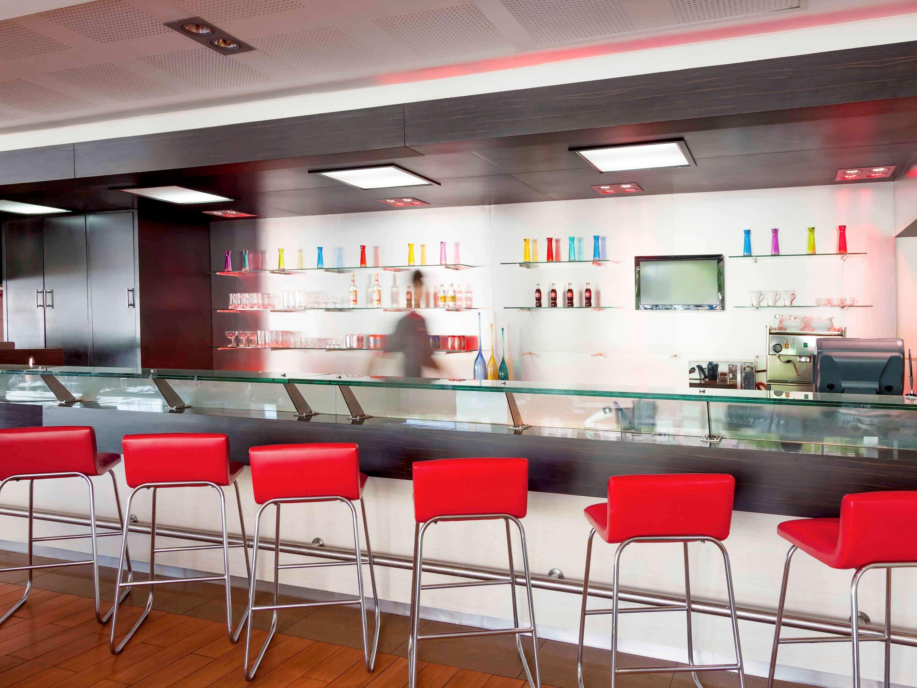 Bar/Salón ibis Hermosillo