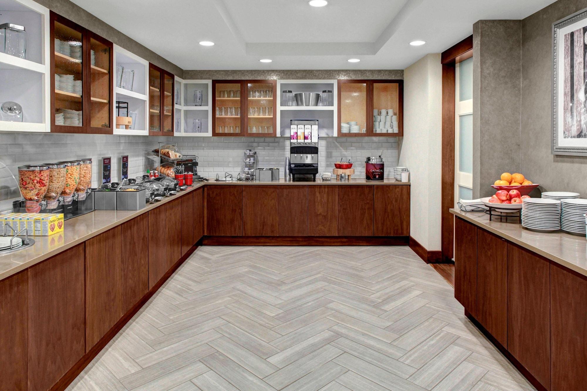 Restaurant Residence Inn by Marriott Philadelphia Airport