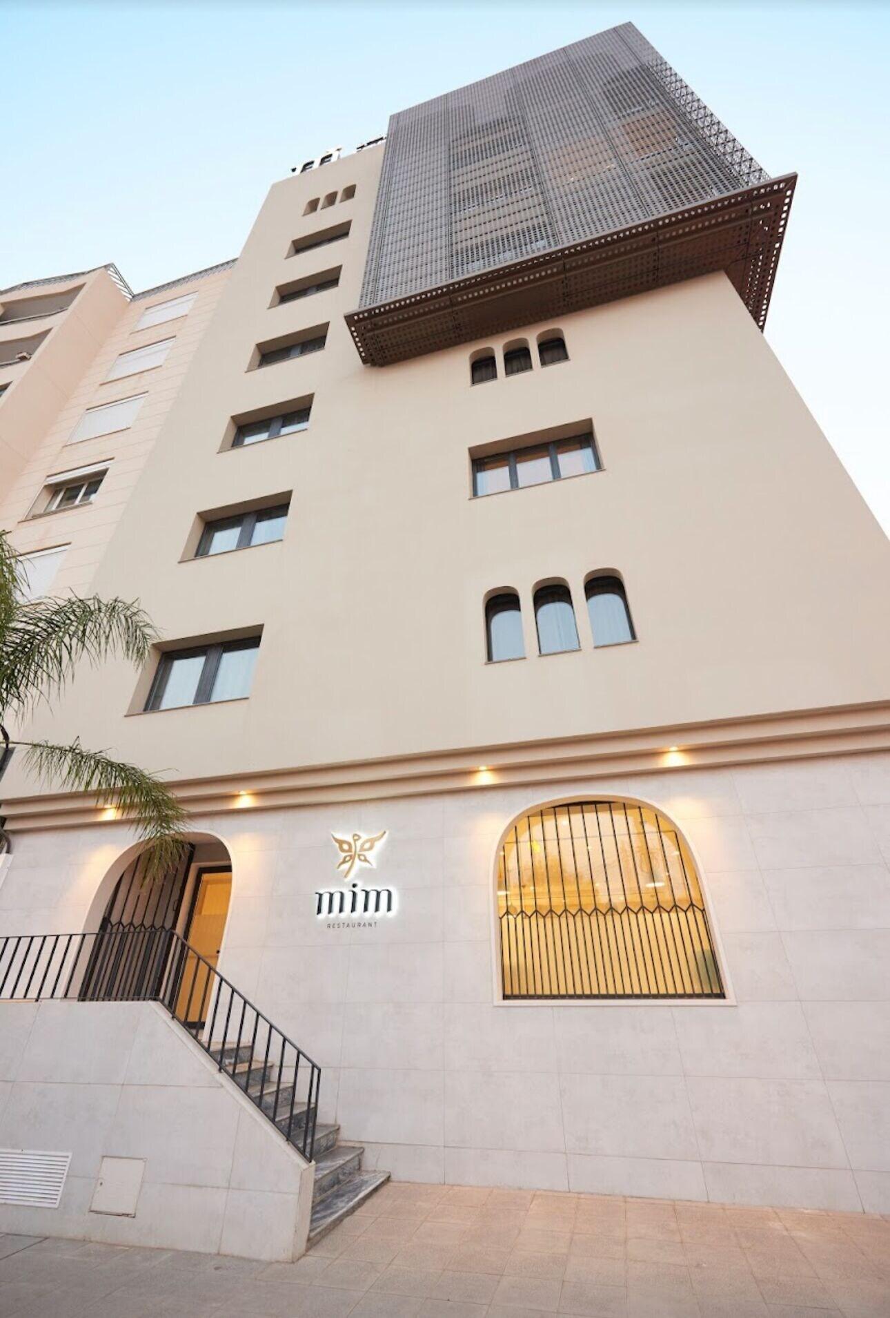 Vista Exterior M Suite Hotel