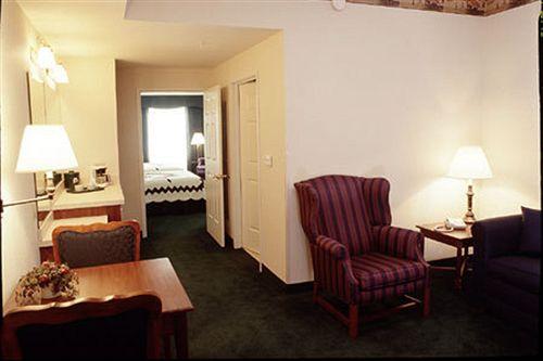 Equipamiento de Habitación Parkview Inn & Suites Lancaster