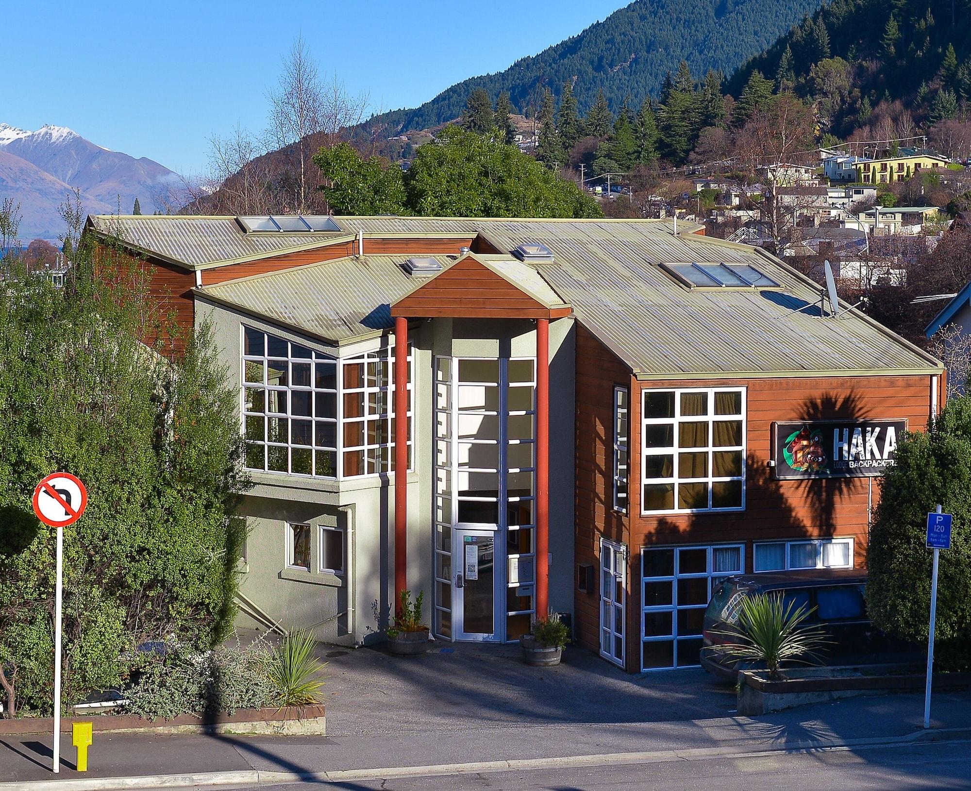 Vista Exterior Haka House Queenstown