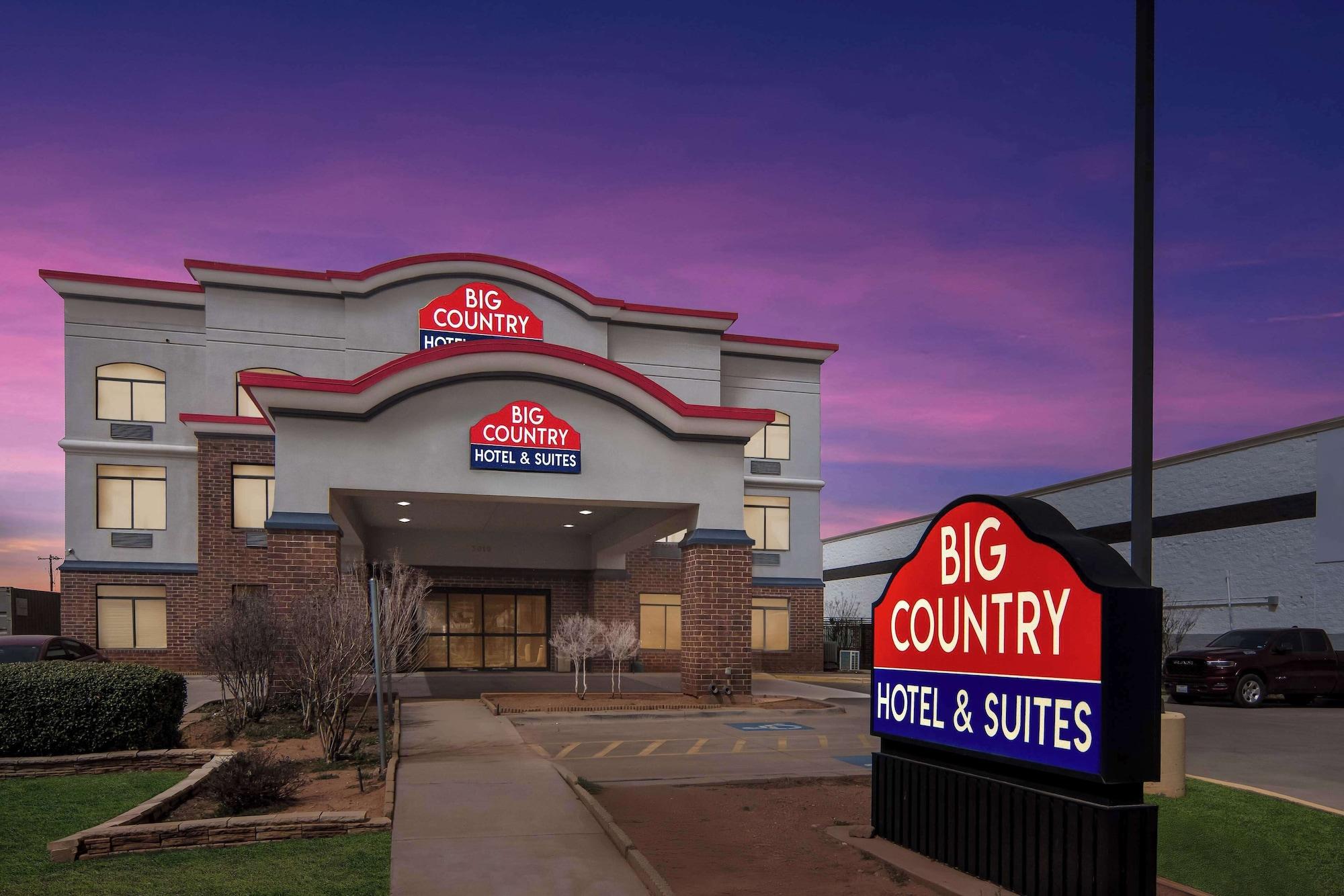 Vista Exterior Big Country Hotel & Suites, SureStay Collection by BW