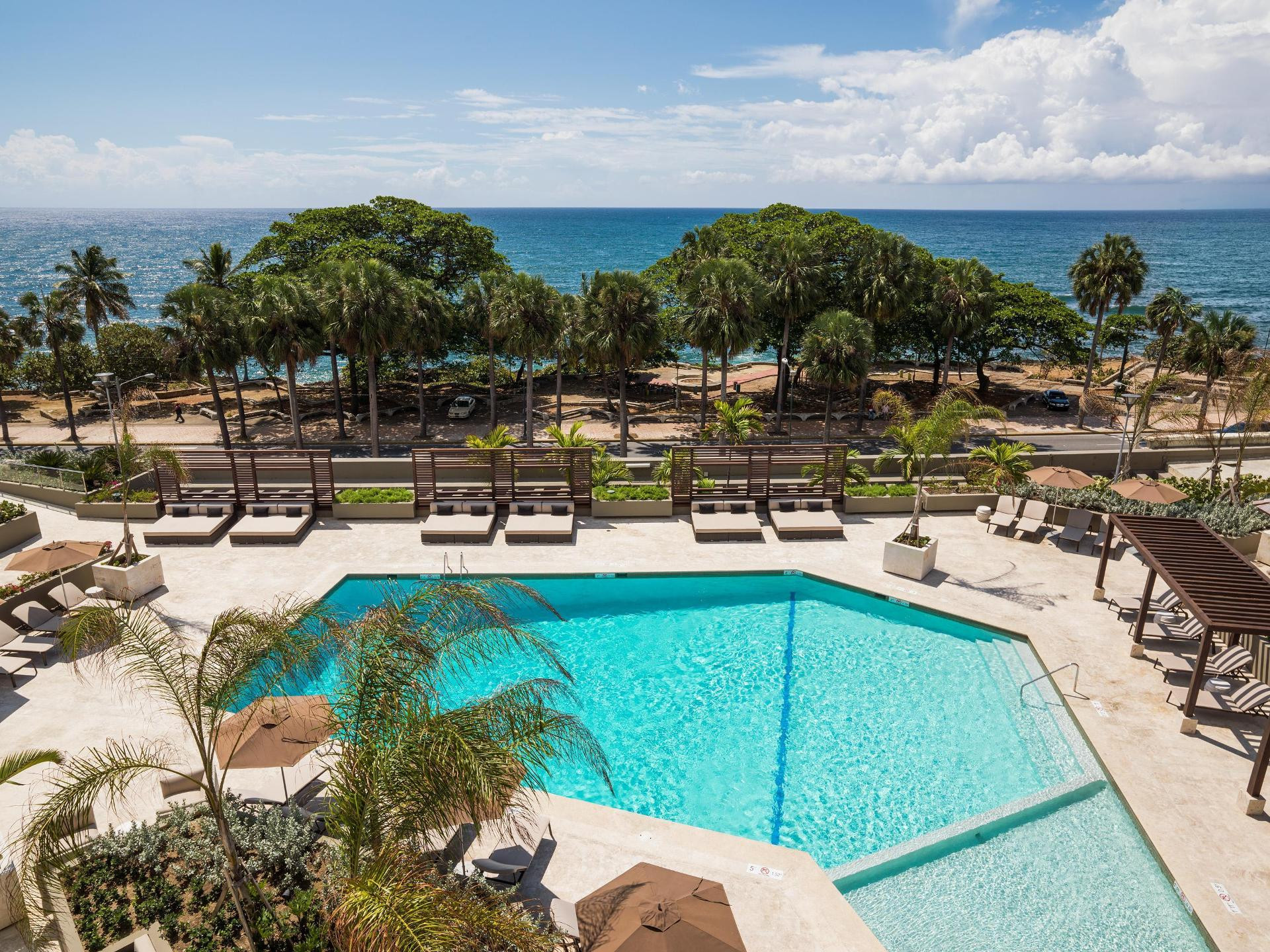 Vista da piscina Sheraton Santo Domingo Hotel