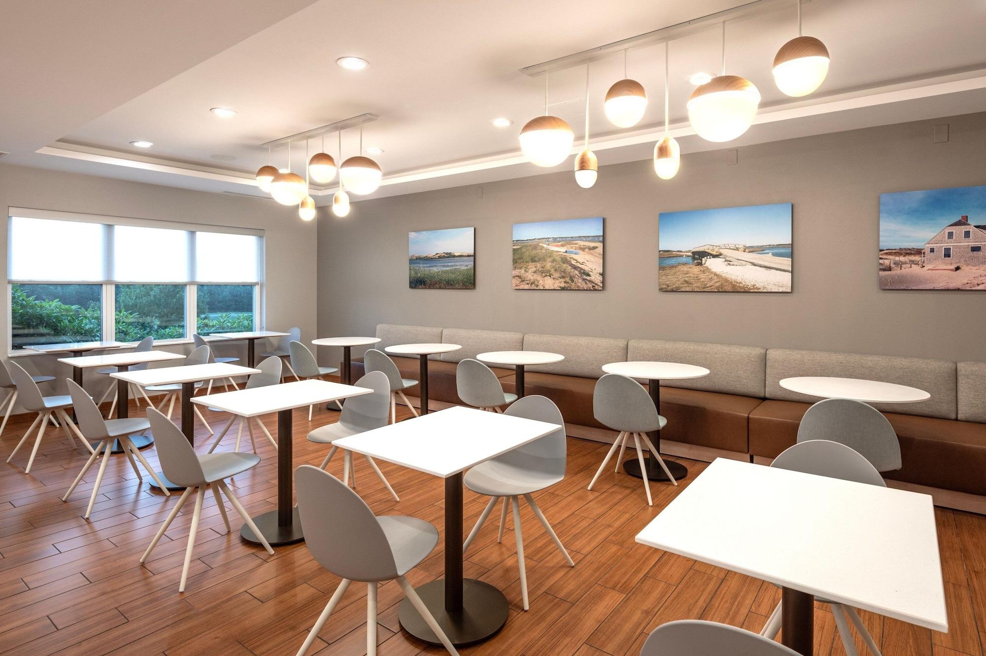 Restaurant TownePlace Suites by Marriott Wareham Buzzards Bay