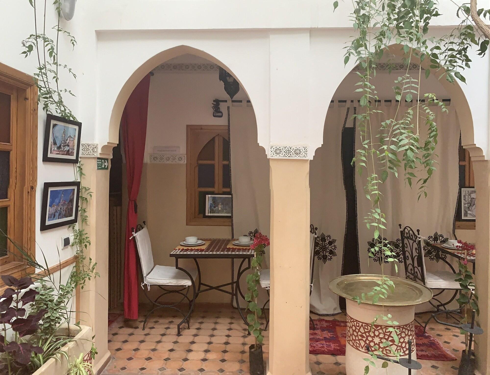 Vista Exterior Riad Dar Mamouni