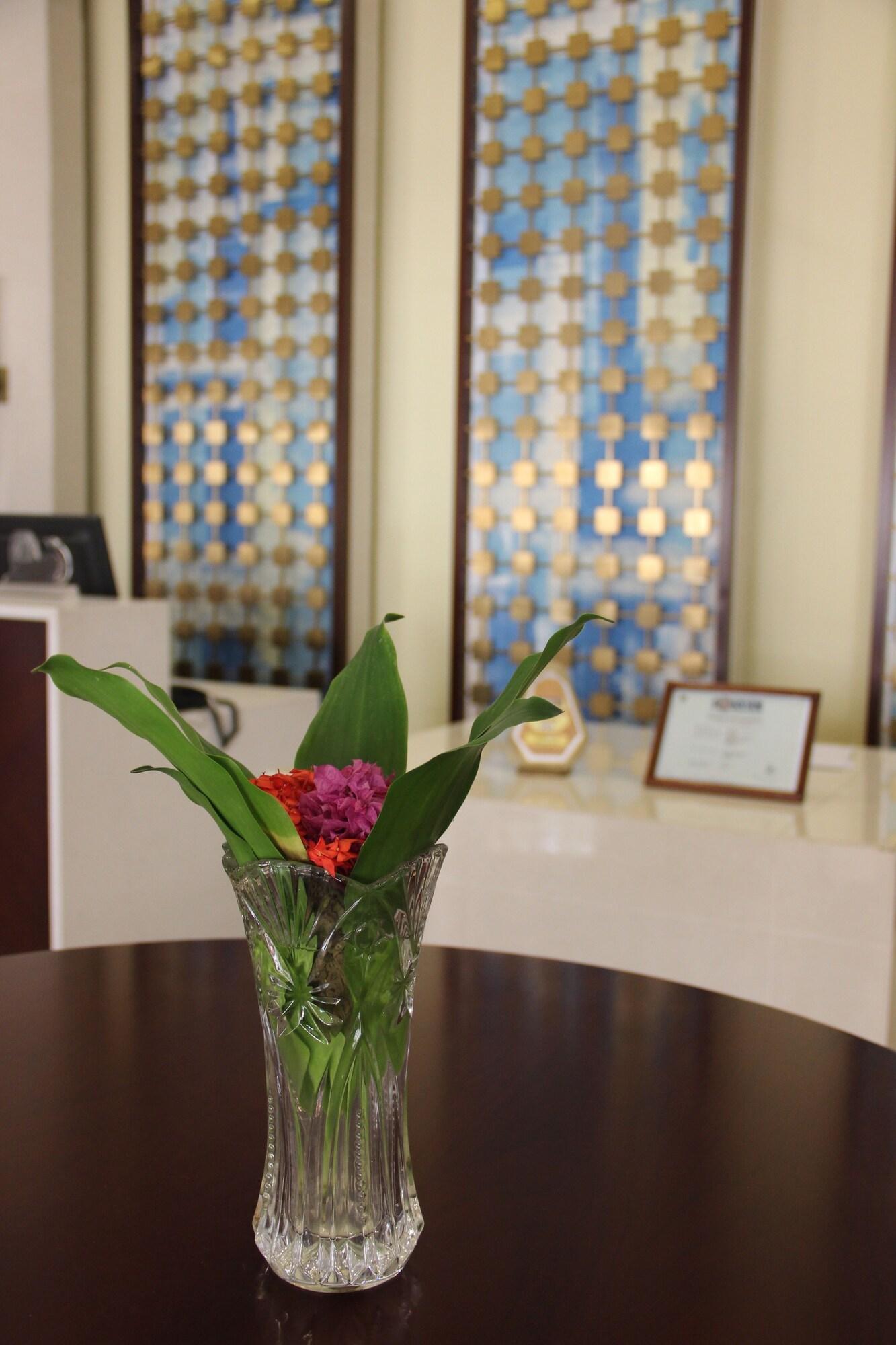 Vista Lobby Bintumani Hotel