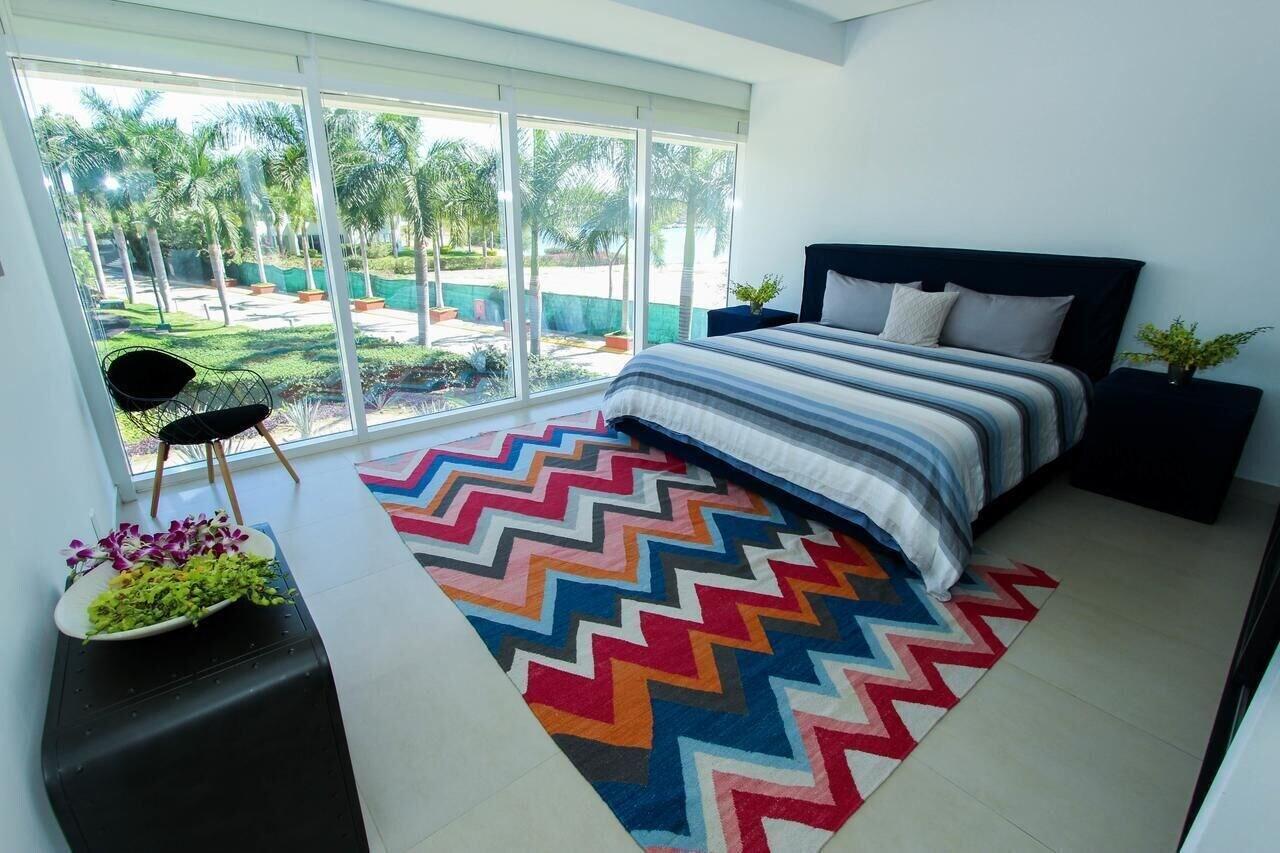 Guest room Luxury Apartment in Marina Vallarta-garden