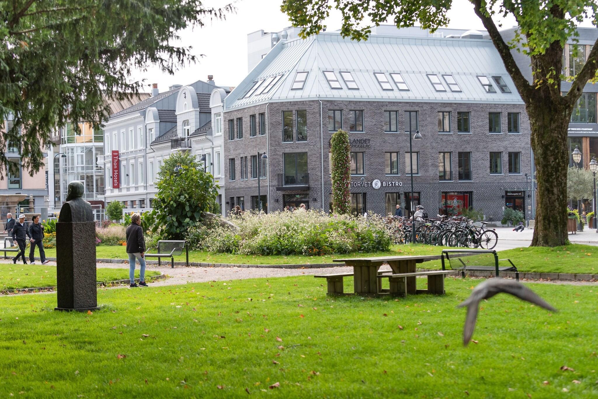 Varios Thon Hotel Parken