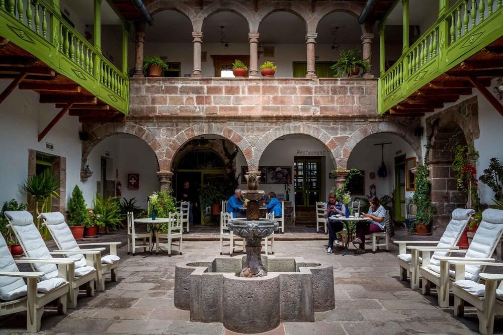 Varios Niños Hotel Meloc