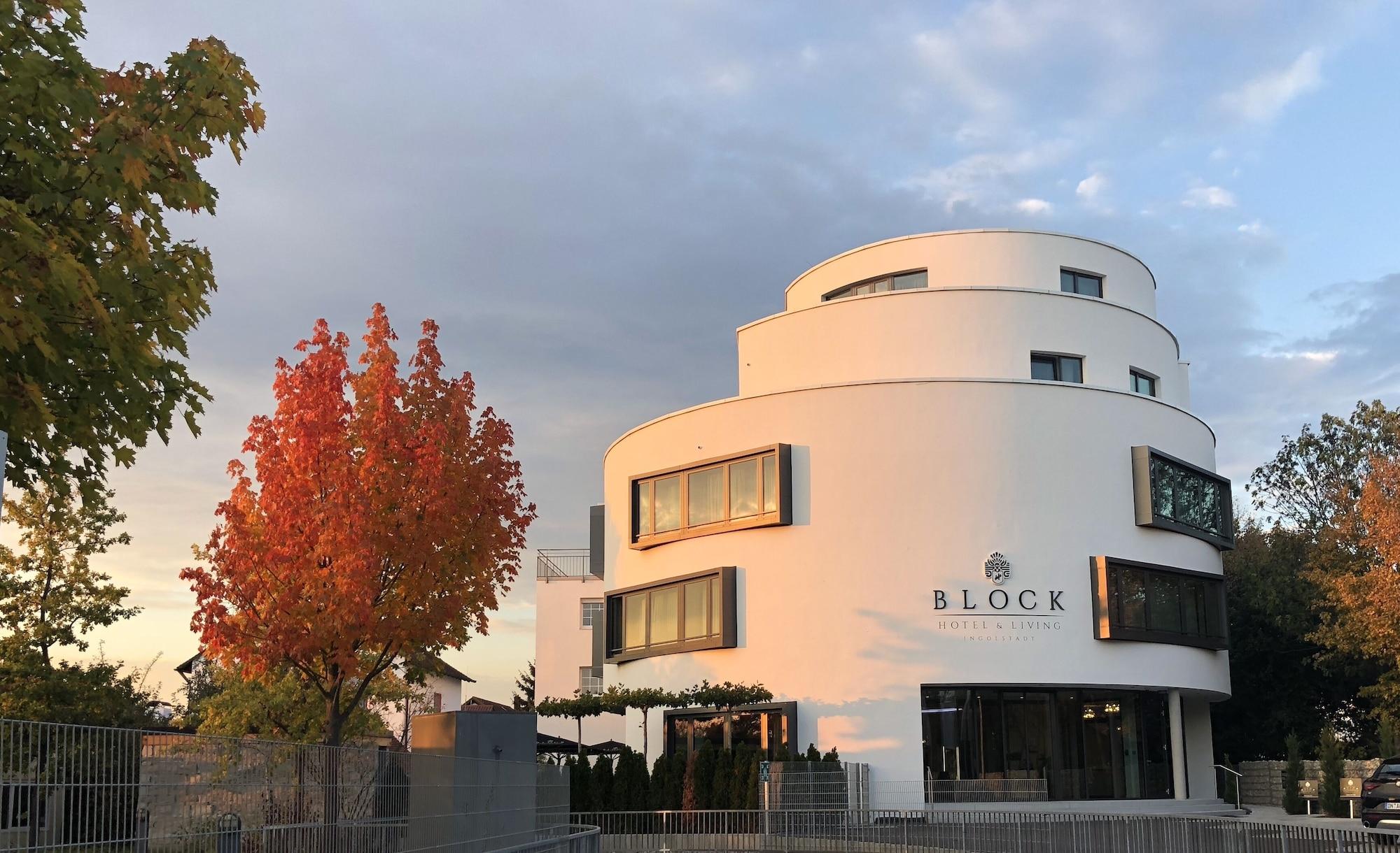 Vista Exterior BLOCK Hotel & Living