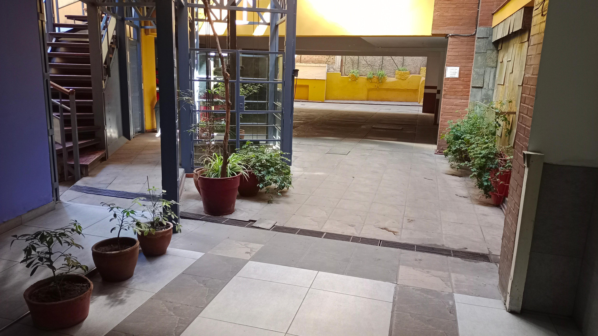 Estacionamiento San Lorenzo Hotel