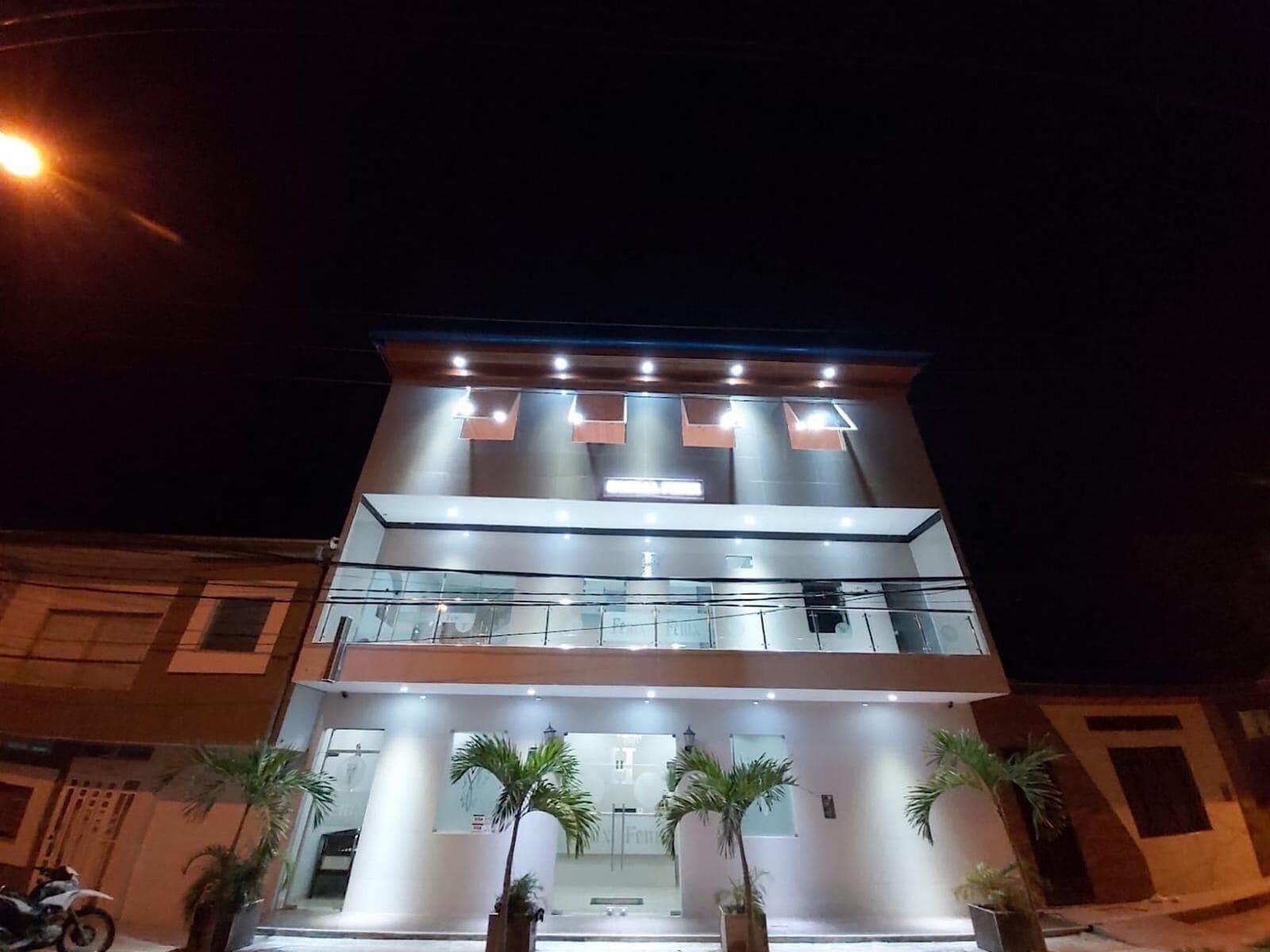 Vista Exterior Hotel Fenix
