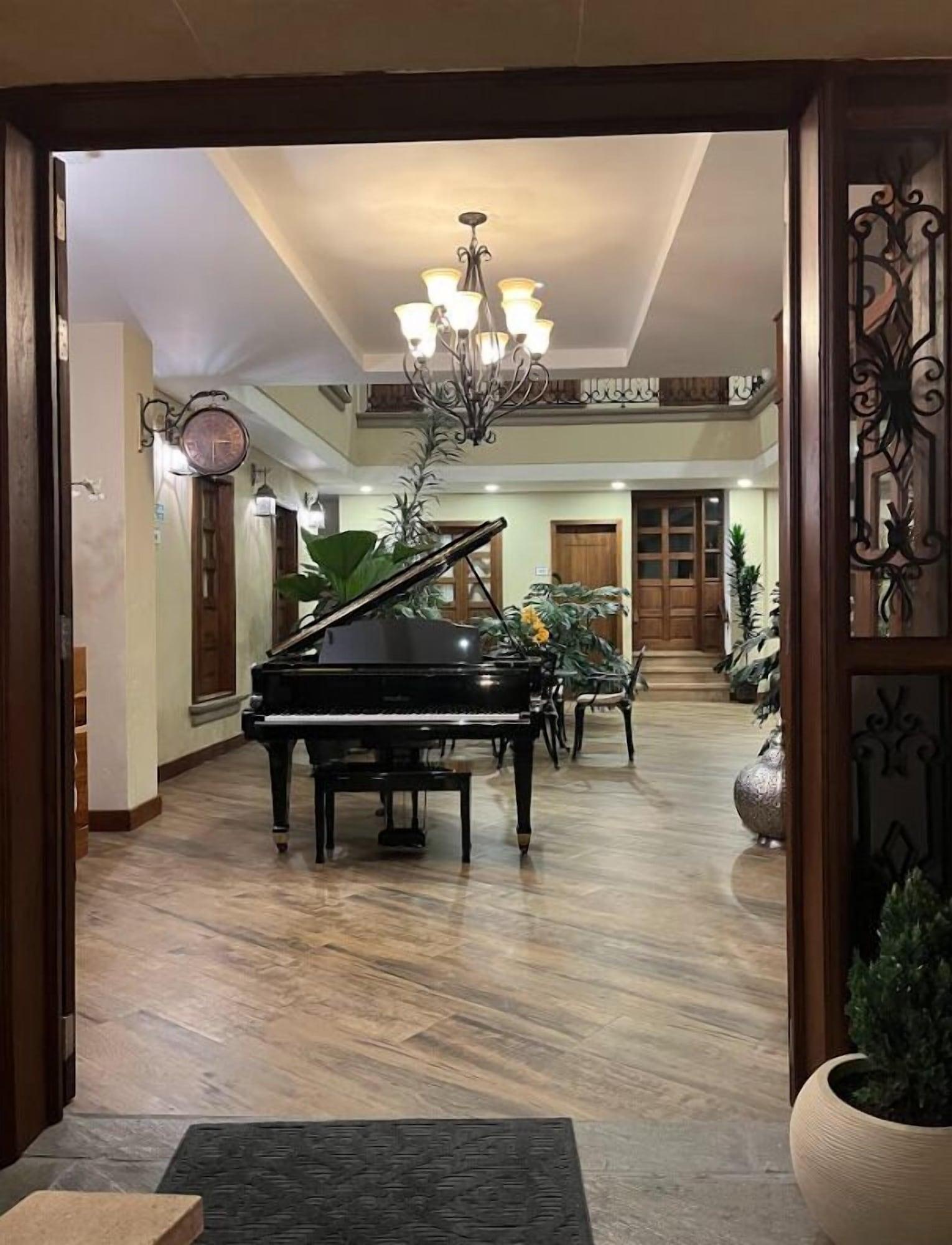 Vista Lobby WR BOUTIQUE HOTEL