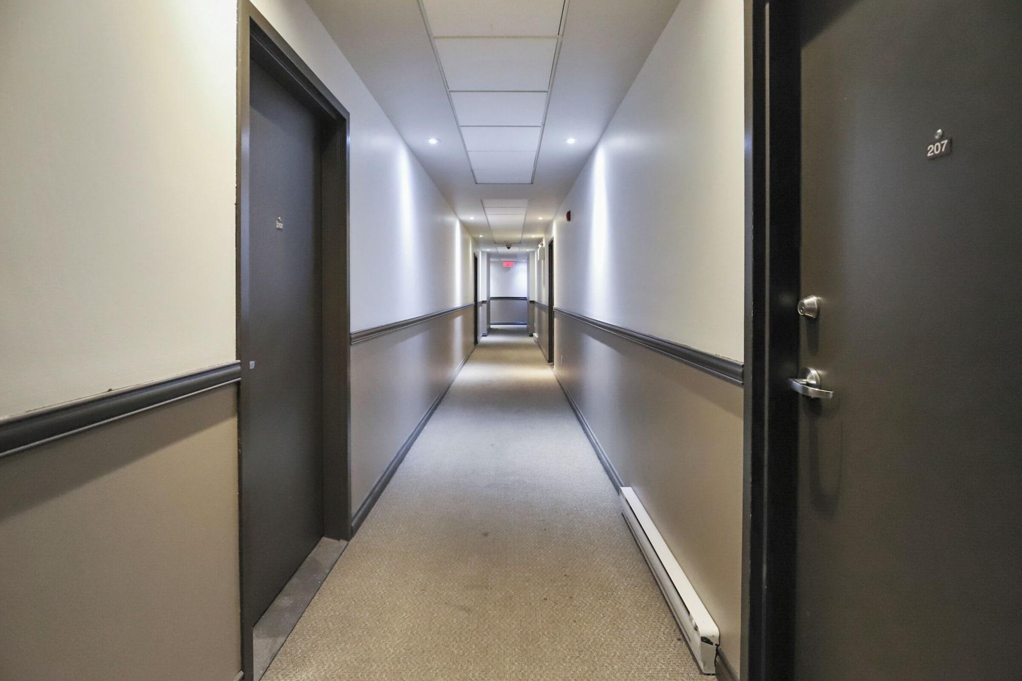 Varios Boulevard Suites - M11