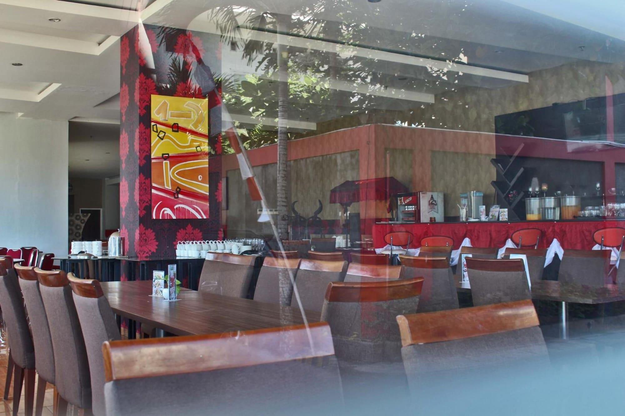 Restaurant @Hom Premiere Cilacap