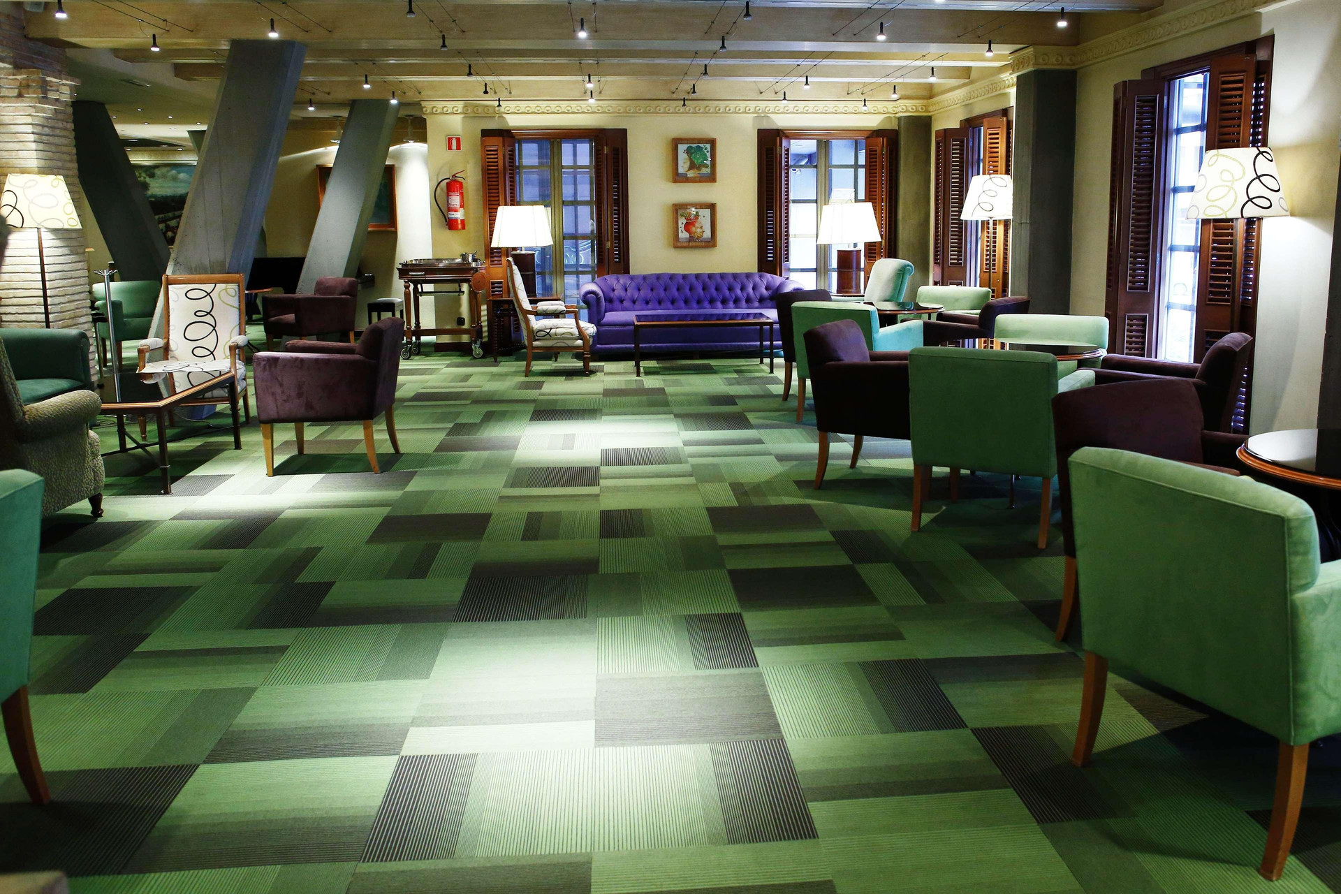 Bar/Salón Hotel Palafox