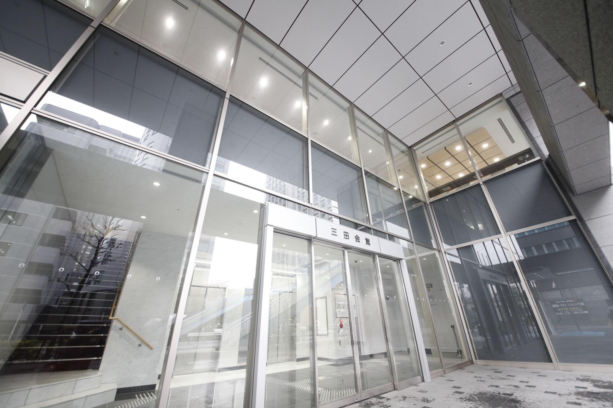 Vista Exterior Mita Kaikan