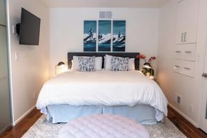 Alquiler Vacacional - Hollywood Modern Treehouse Bedroom Private Tranquil King Bed Prime Location