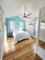 Alquiler Vacacional - Cozy Cabana, 1-Minute Walk to the beach and Pool & Budget-Friendly!