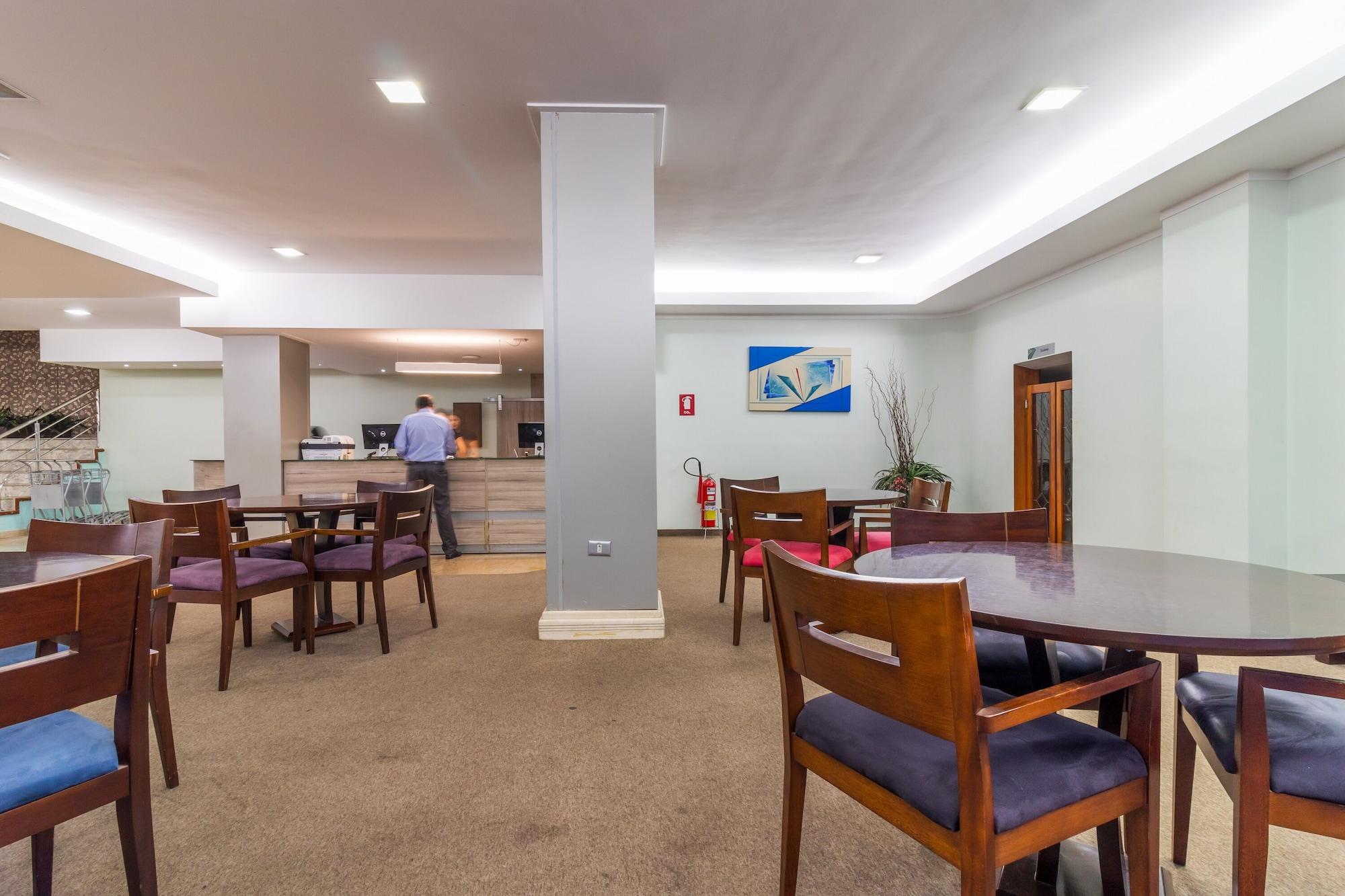 Restaurant Umuarama Plaza Hotel