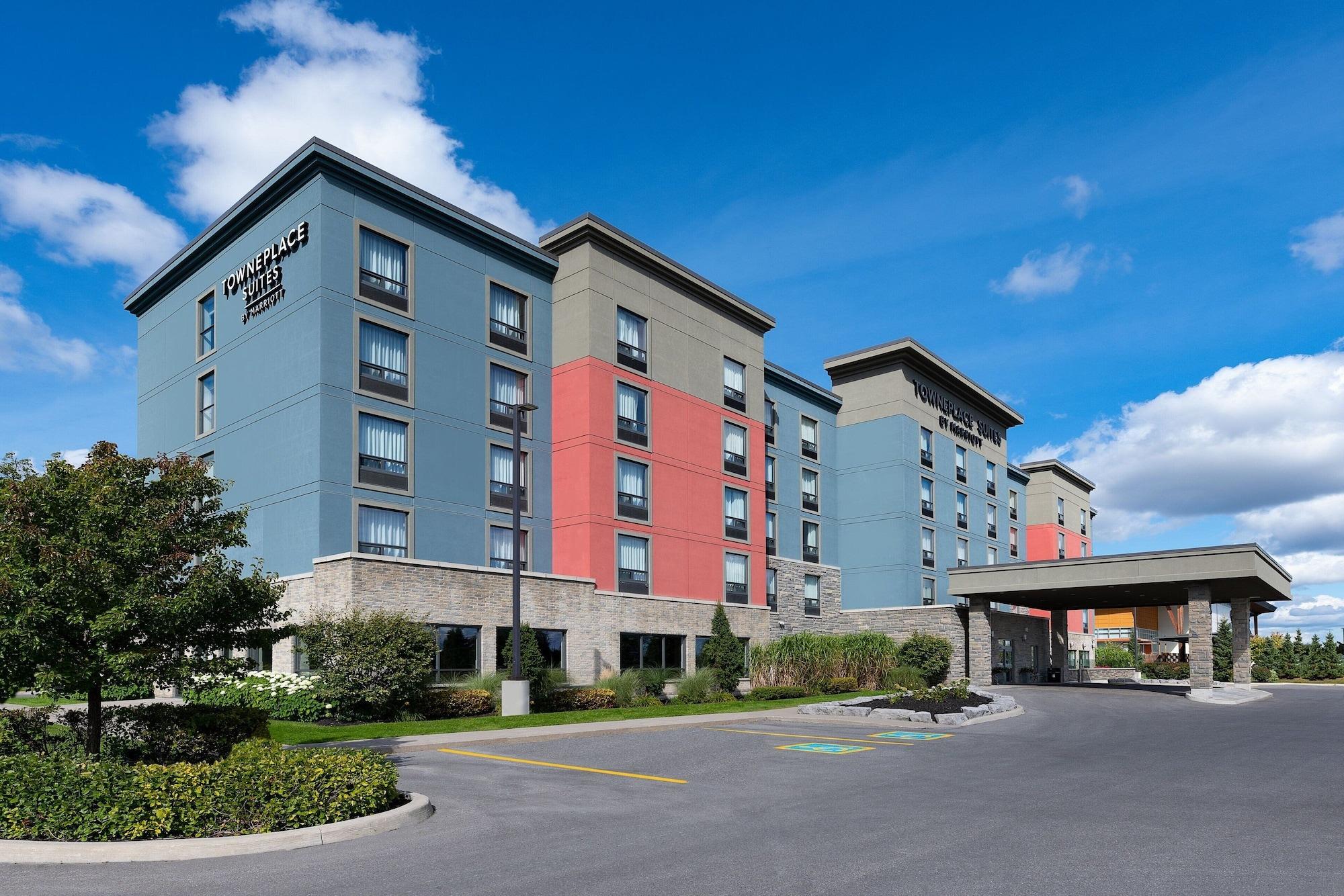 Vista Exterior TownePlace Suites by Marriott Belleville