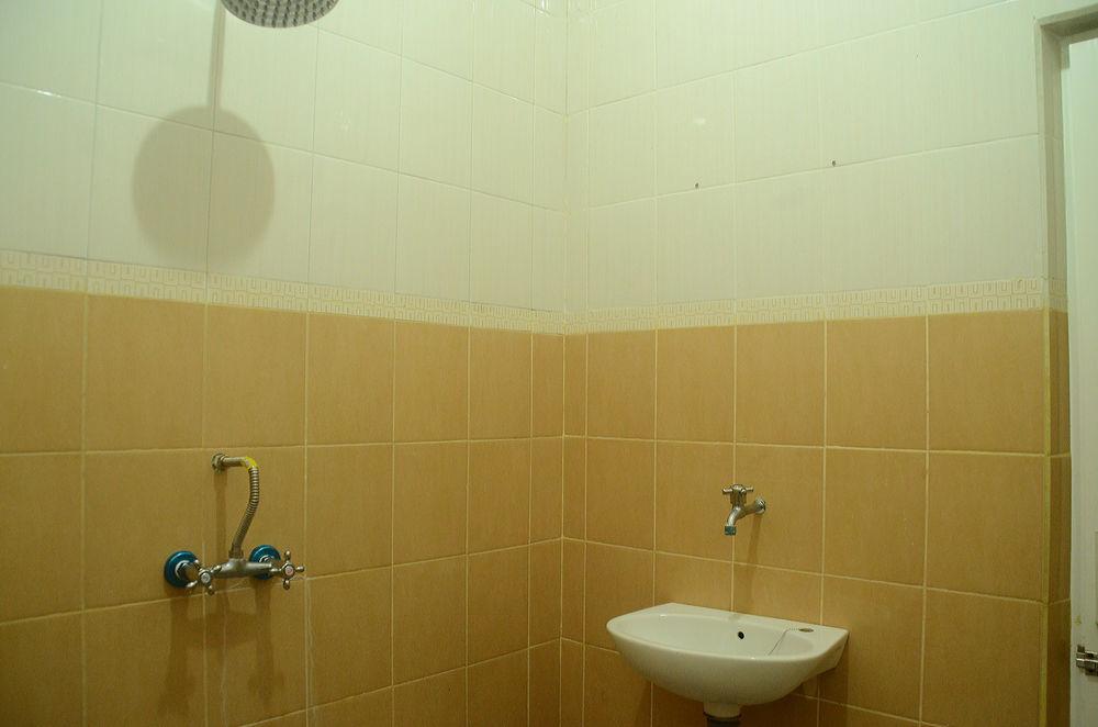 Equipamiento de Habitación Budget Door Legian Inn