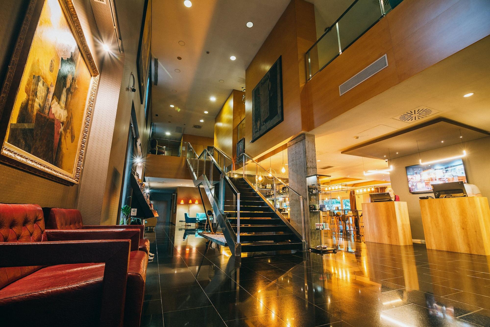 Vista Lobby Eurohotel Diagonal Port