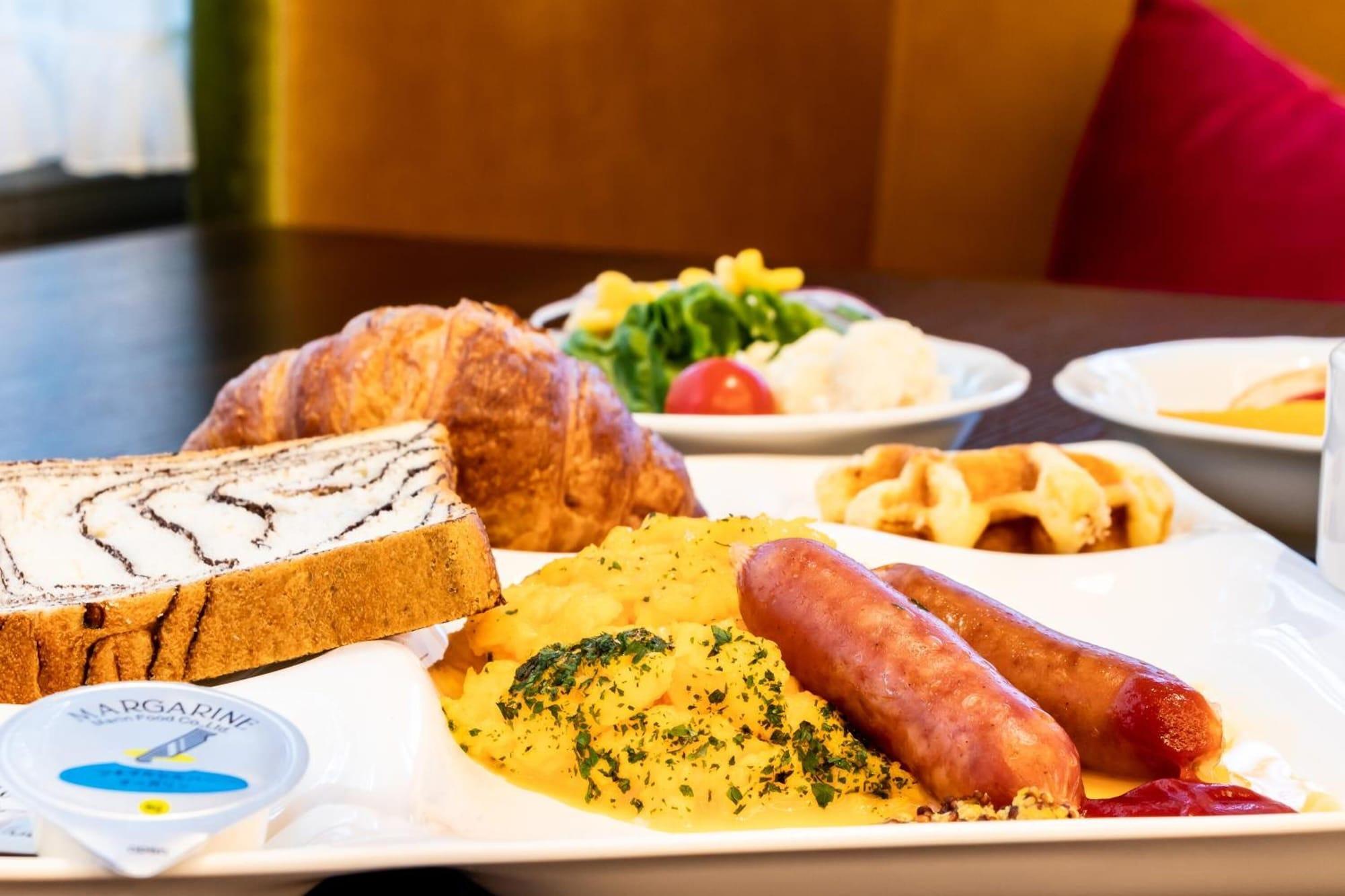 Restaurant Grand Park Hotel The Luxueux Minamikashiwa