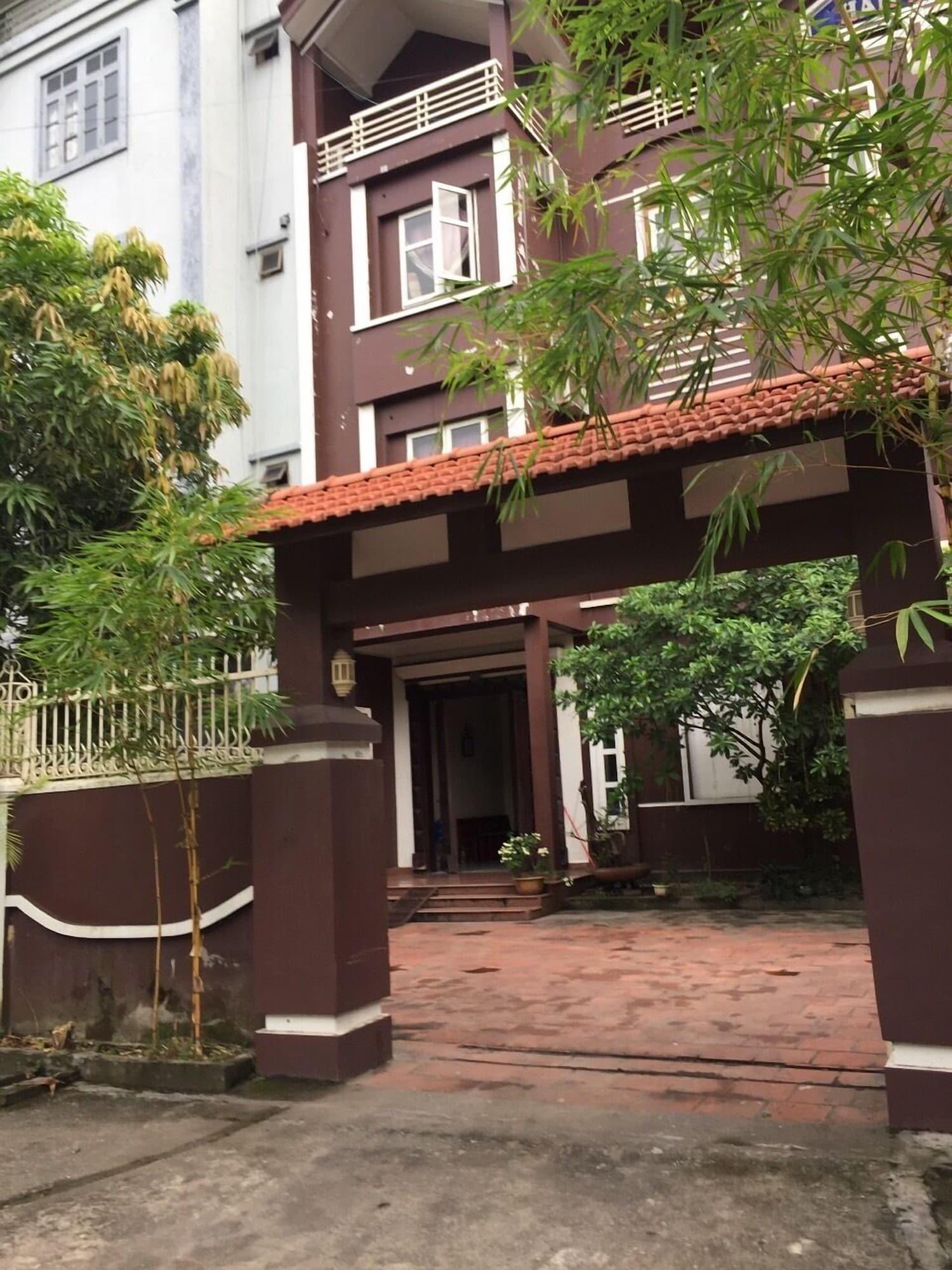 Vista Exterior Nha Nghi Tham Quyen