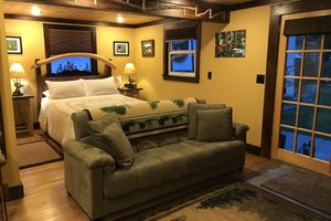Alquiler Vacacional - A walkable private suite in the heart of the village of Clinton, NY. 13323