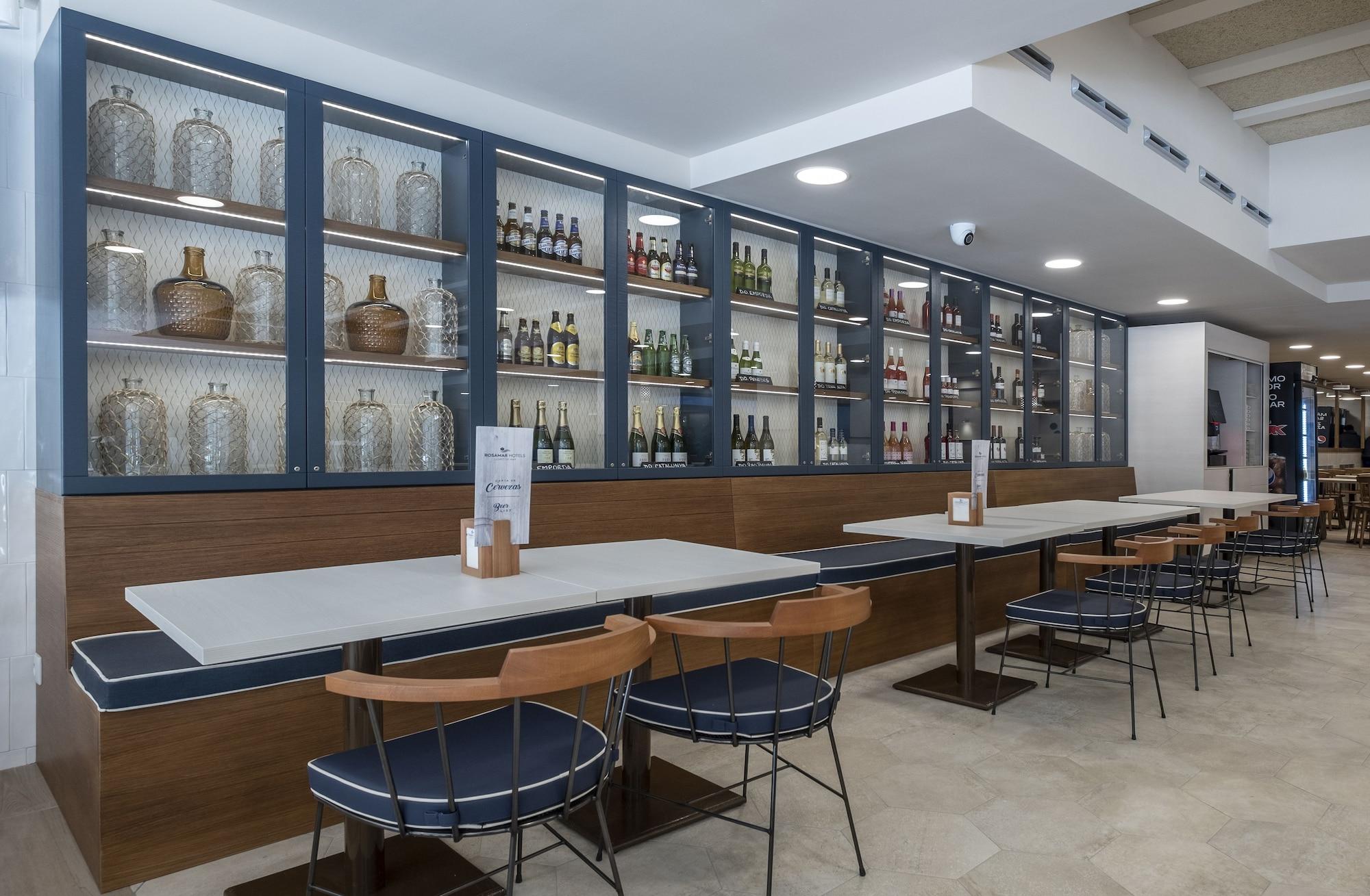 Restaurant Hotel Rosamar Es Blau - Adults Only +21