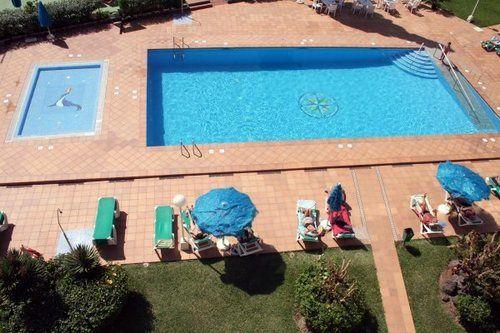 Vista Piscina Apartamentos Los Tilos