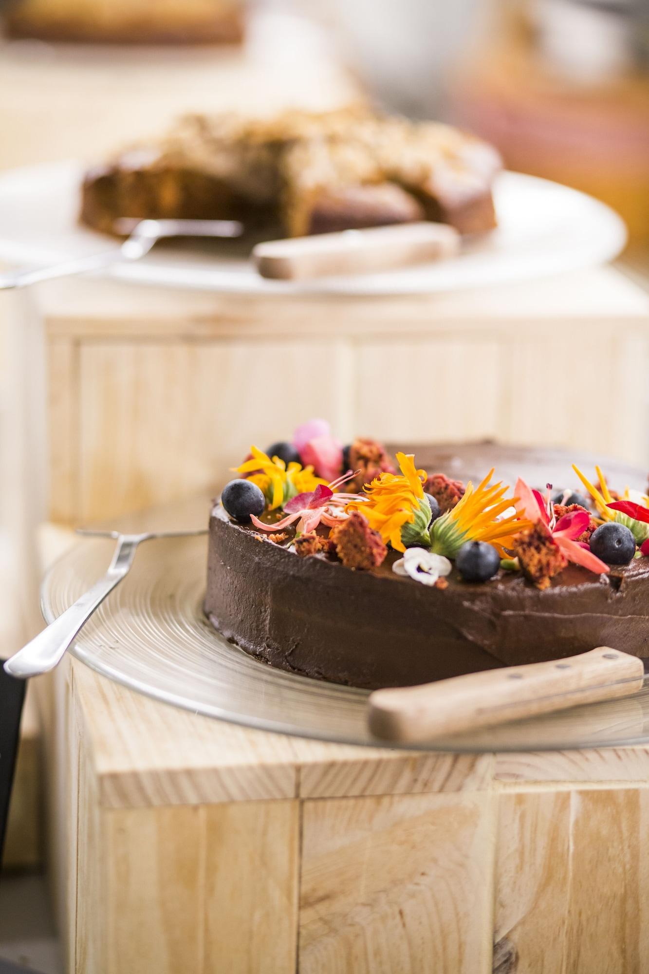 Restaurant Hotel Midmost by Majestic Hotel Group