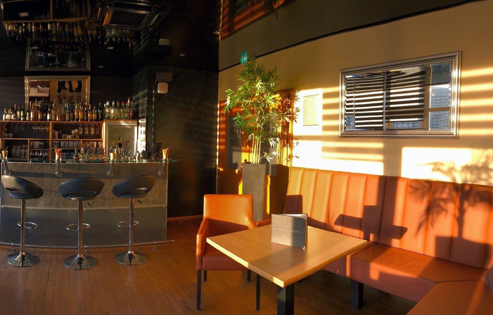 Bar/Salón PANORAMA HOTEL in Neustadt an der Weinstraße