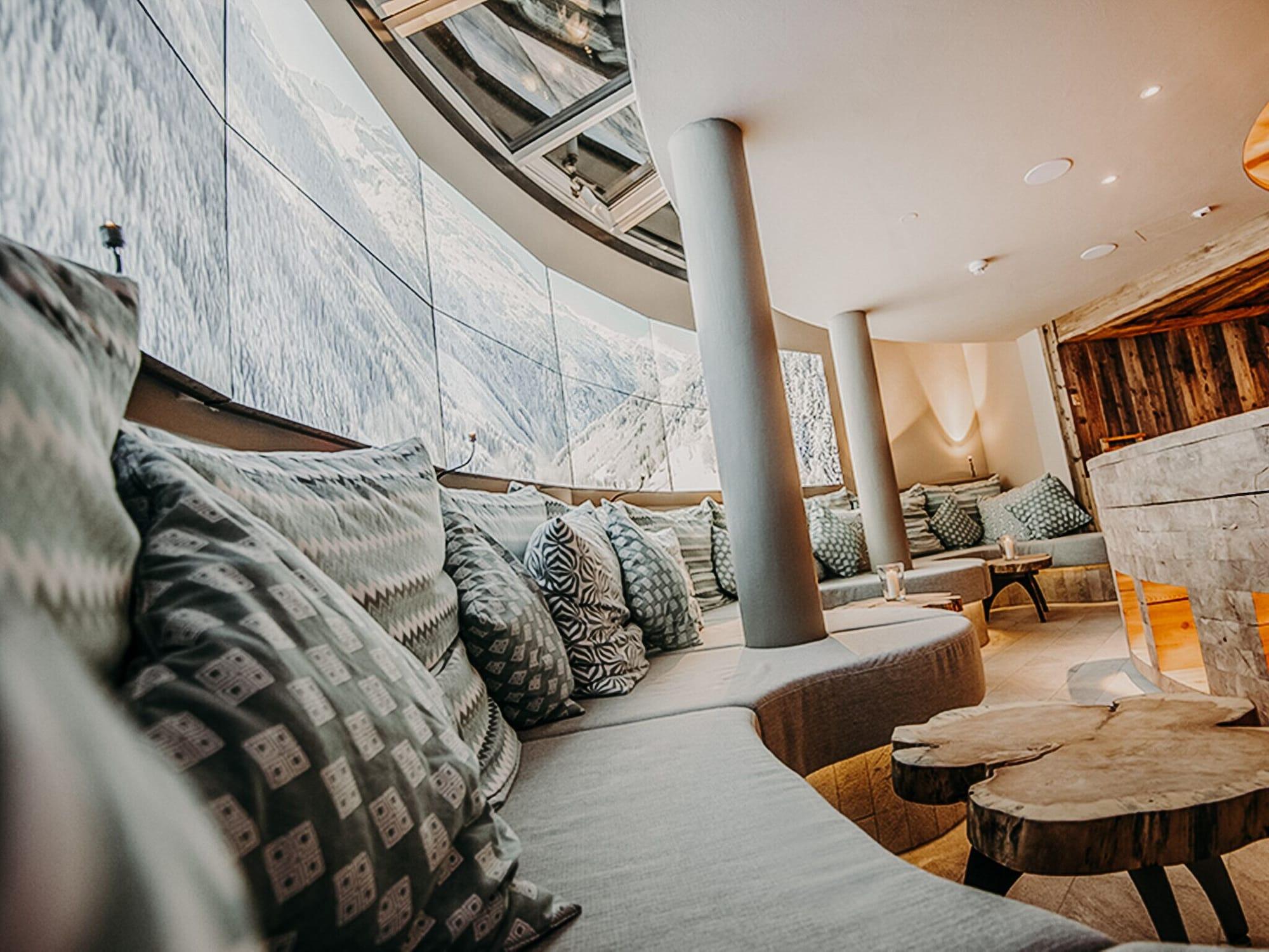 Vista Lobby Sendlhofer's