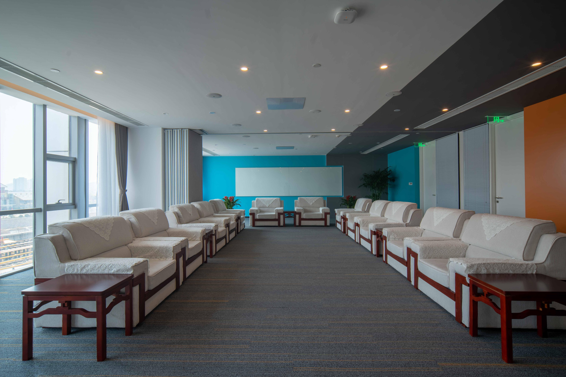 Centro de Negocios Holiday Inn Express Qingdao Innovation Park
