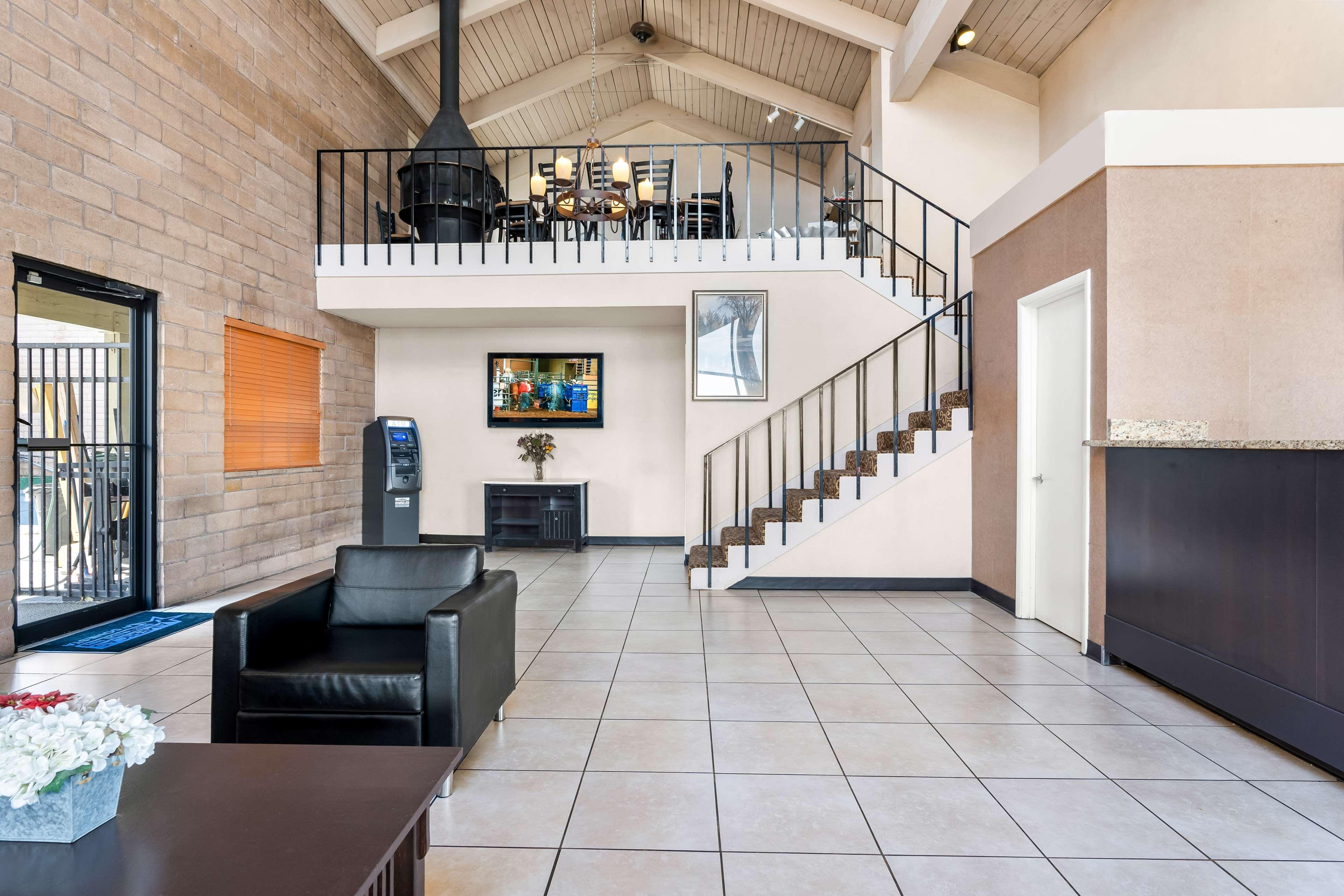 Vista Lobby Quality Inn Yakima near State Fair Park