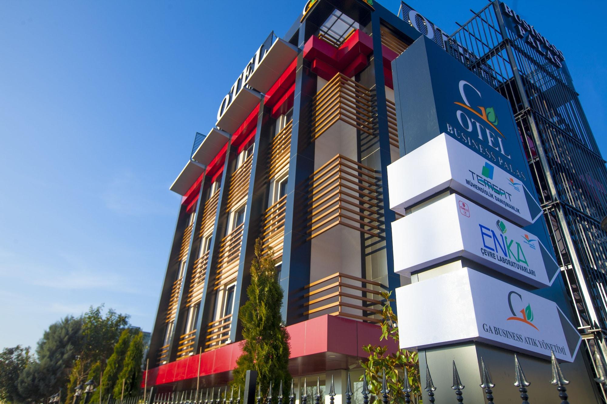 Vista Exterior Business Palas Hotel