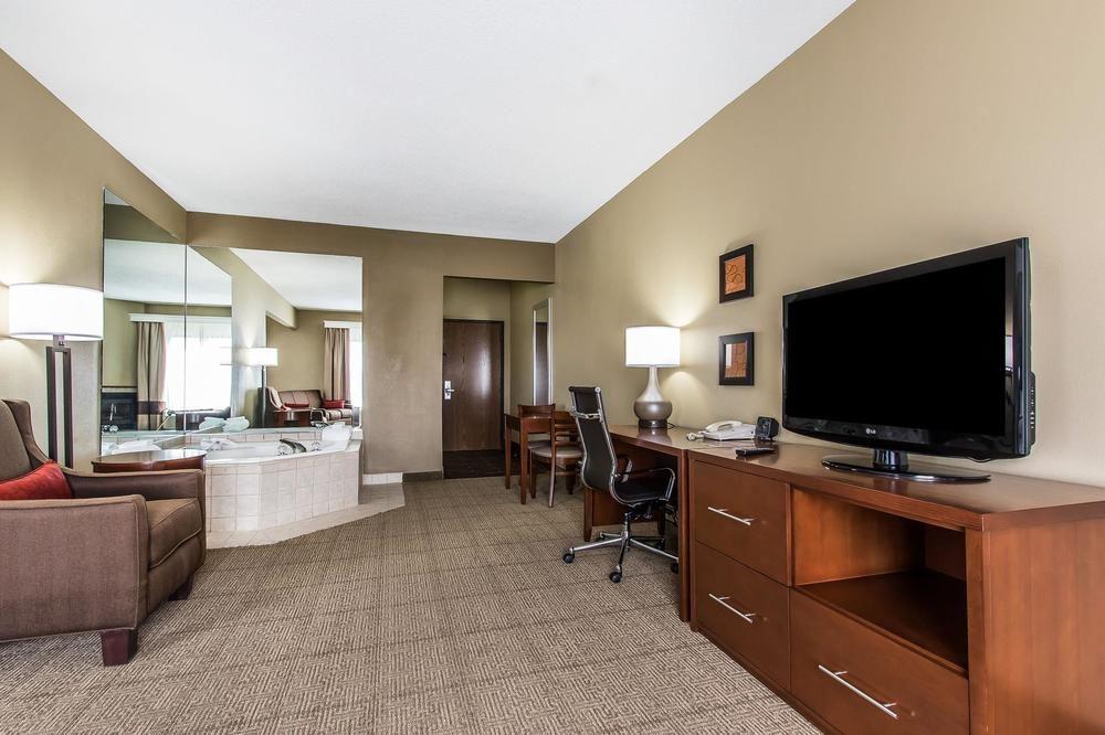 Habitación Comfort Suites Effingham