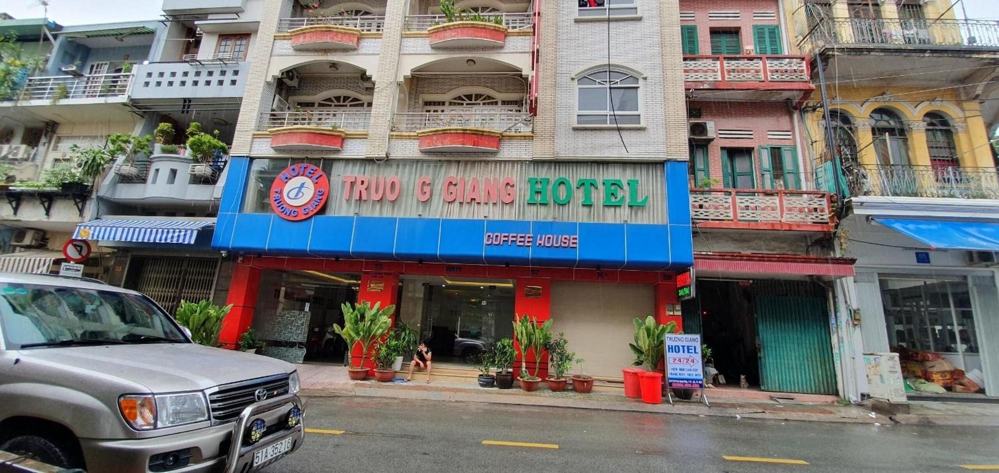 Vista Exterior Truong Giang Hotel